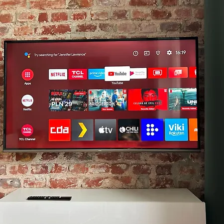 Fantastays - Pine Apartman