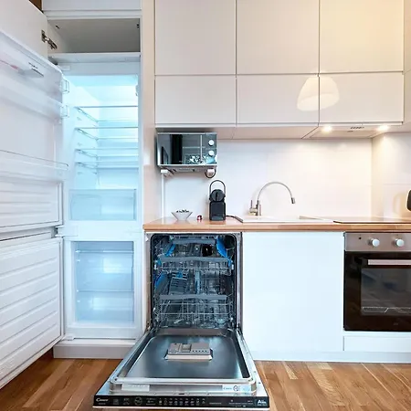 Fantastays - Pine * Βρότσλαβ